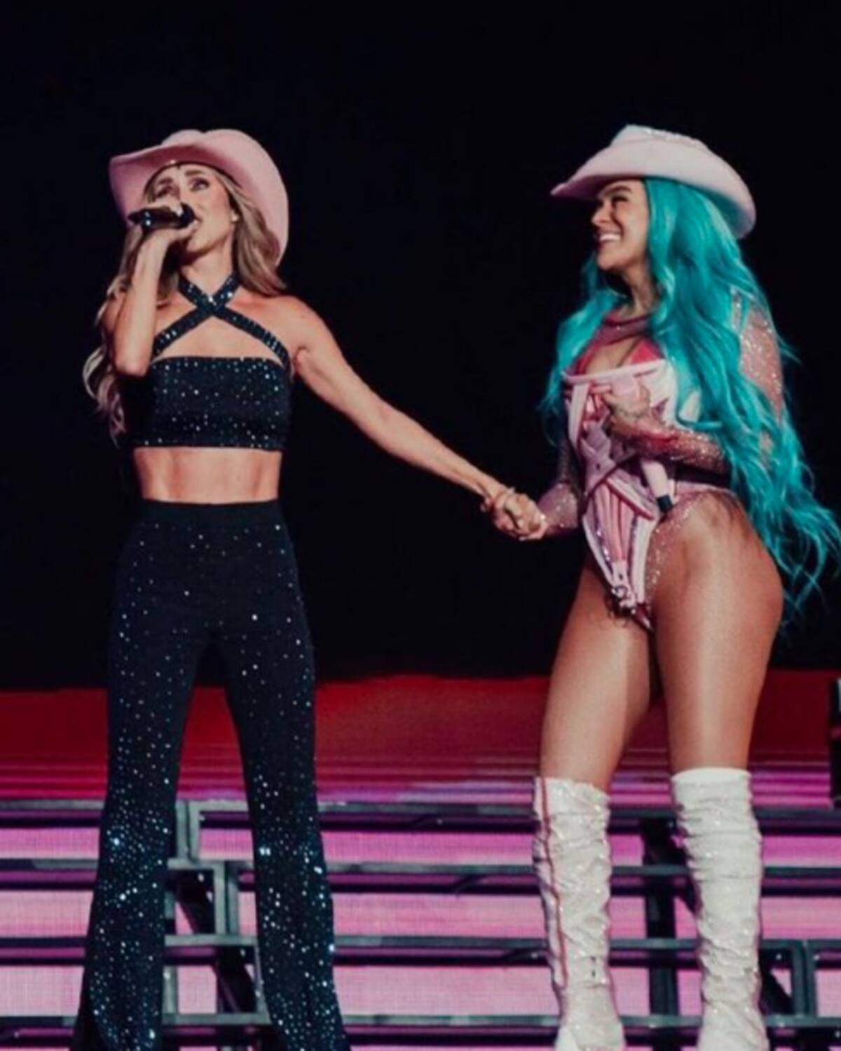 Anahí explota por falta de apoyo de RBD - Créditos: Instagram