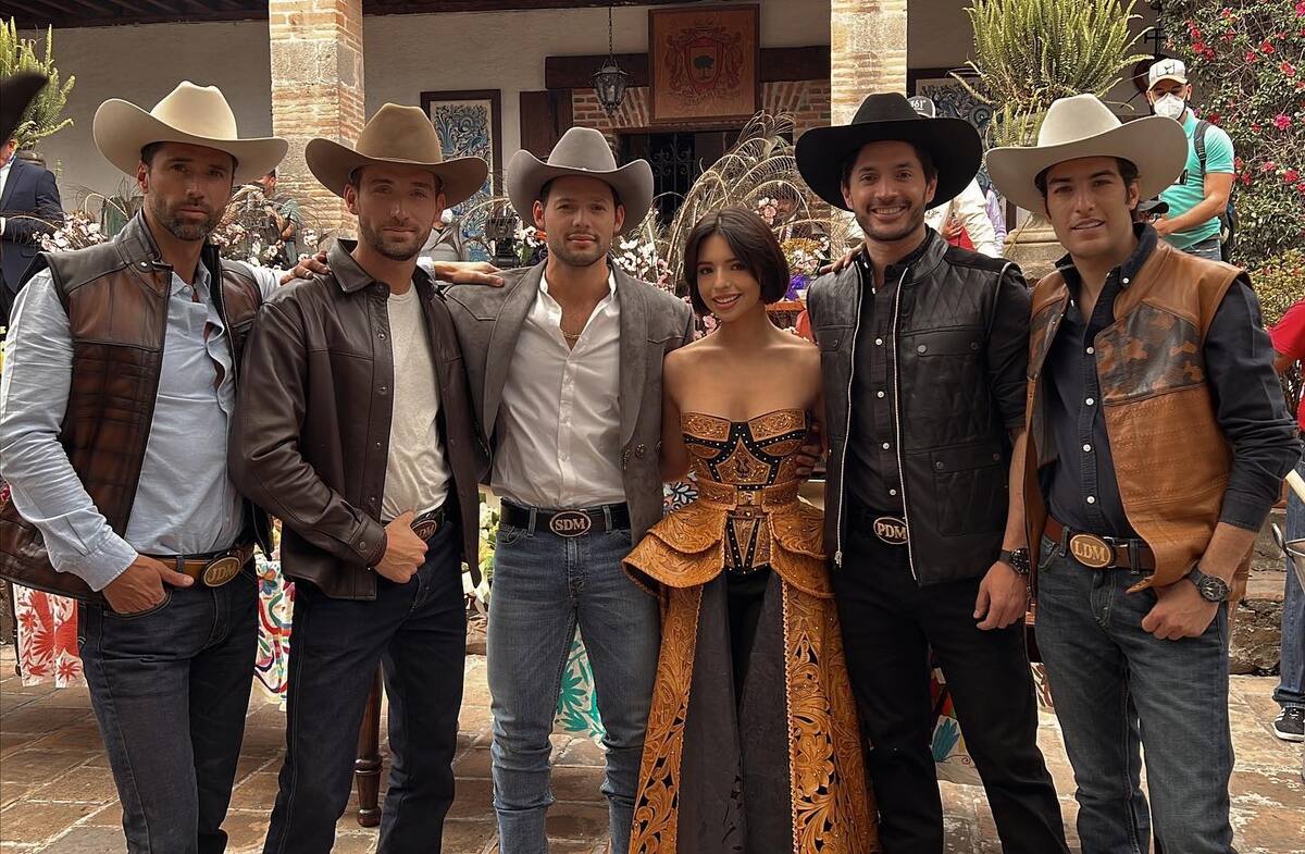 Ángela Aguilar durante las grabaciones de 'La Herencia' - Créditos: Facebook