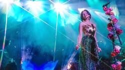 Ángela Aguilar, por primera vez, se muestra en transparencias para portada de revista