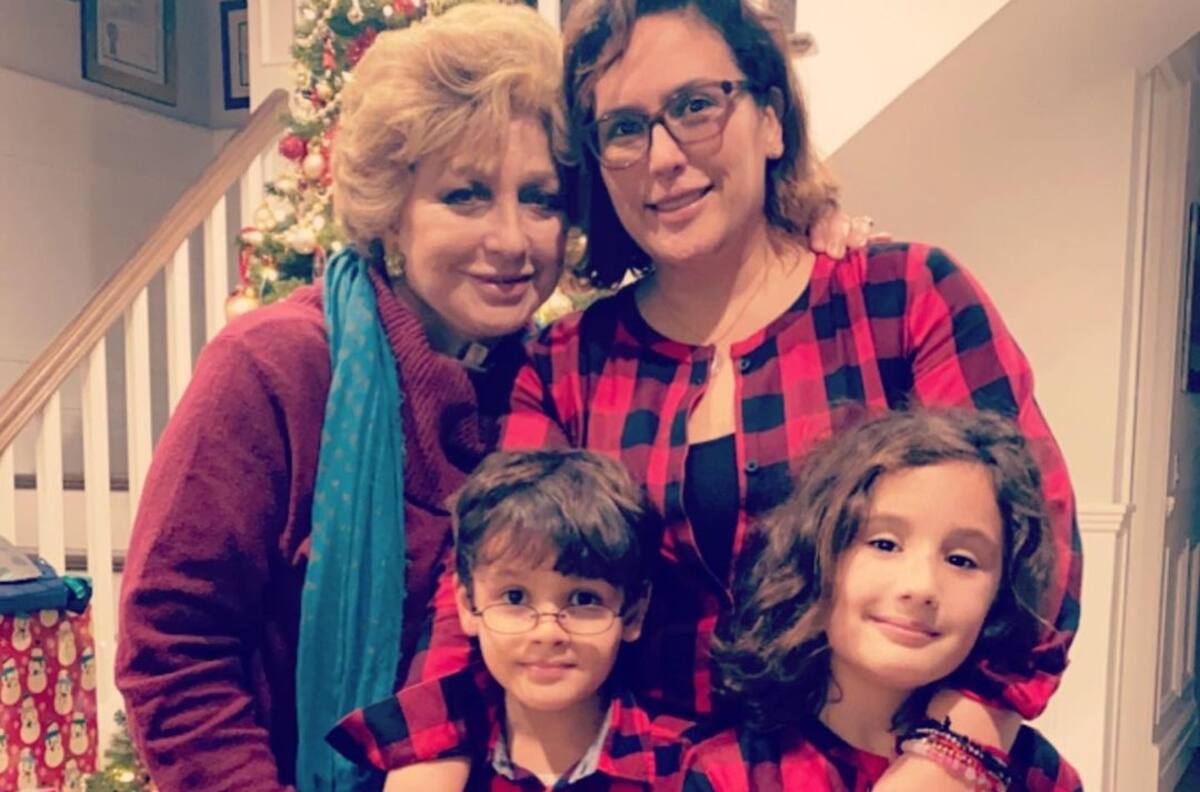 Angélica Vale no olvida el consejo que su madre, Angélica María, le dio para criar a sus hijos
