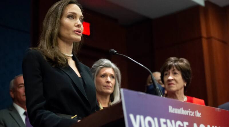 Angelina Jolie pide al Senado de EEUU que vuelva la ley contra la violencia de genero. - Créditos: Instagram