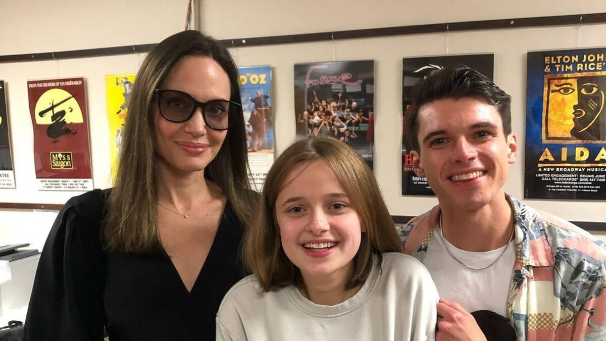 Angelina Jolie asiste con una de sus hijas menos conocidas a espectáculo musical