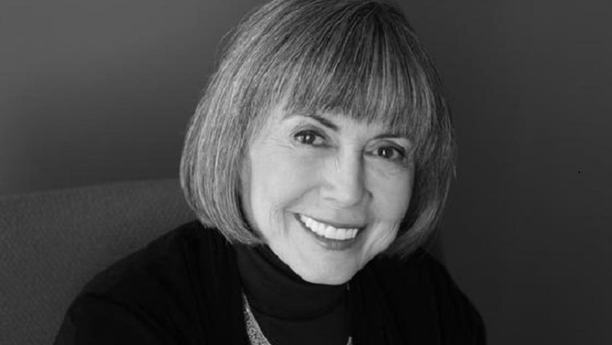 Anne Rice La autora creó la historia que posteriormente interpretaría Tom Cruise y Brad Pitt en el cine. - Créditos: Twitter oficial de Anne Rice