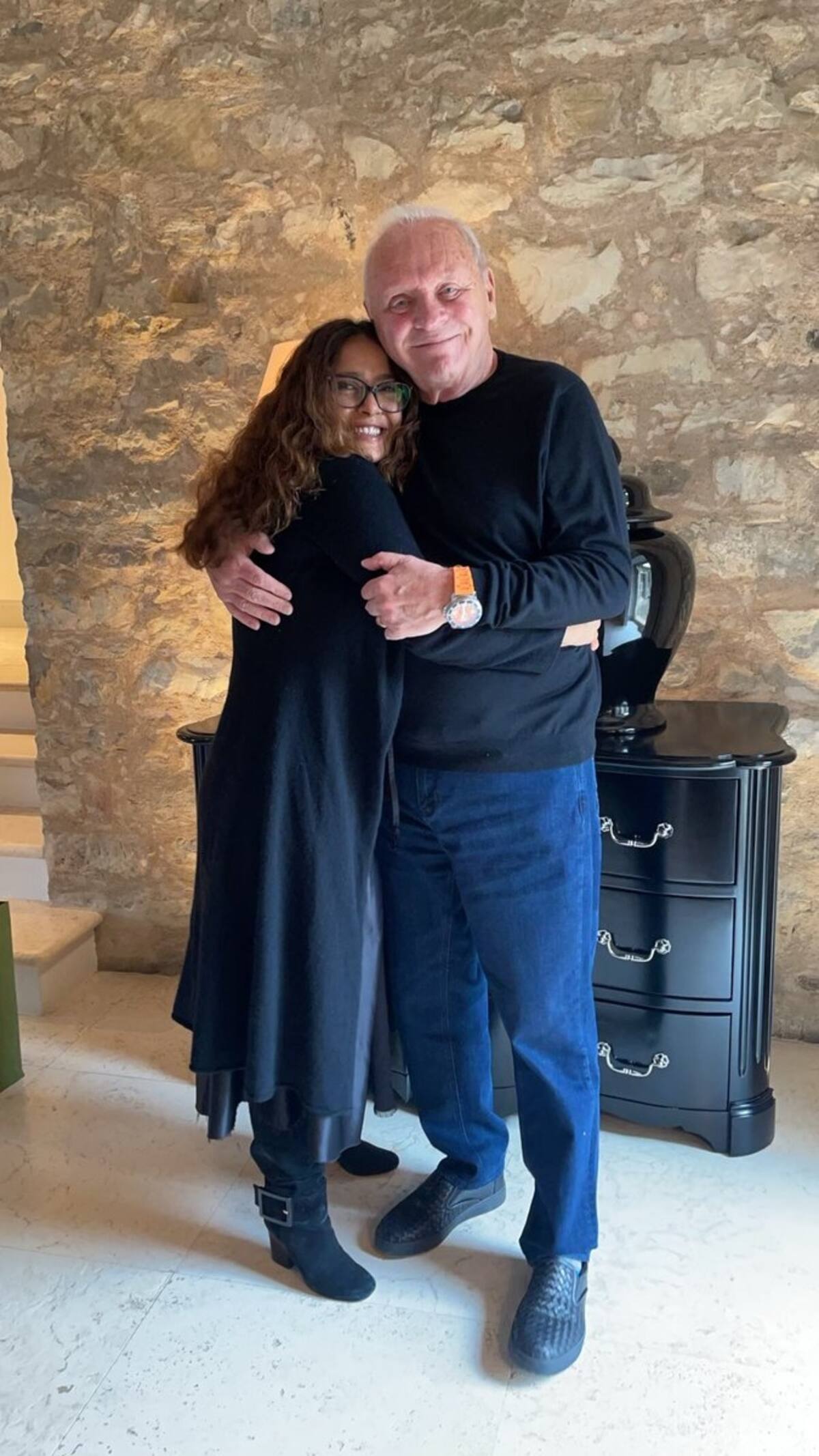 Anthony Hopkins celebra la vida de su amiga Salma Hayek con estas palabras - Créditos: Instagram