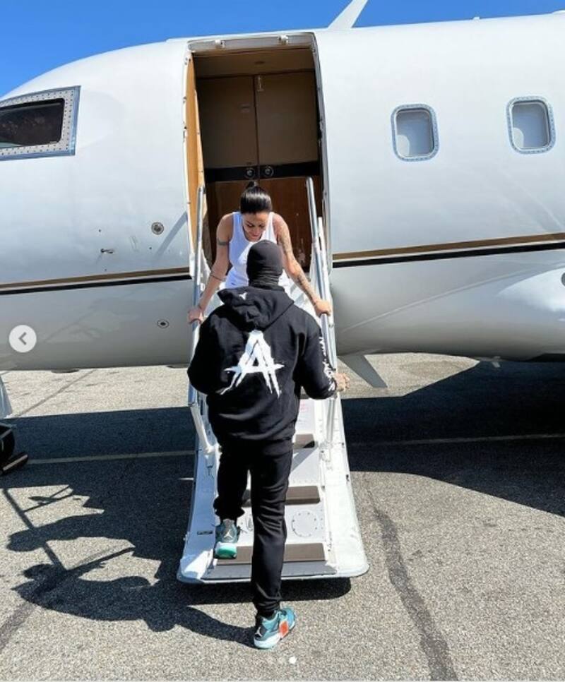 Anuel AA está muy contento por los pasos que da su novia - Créditos: Instagram