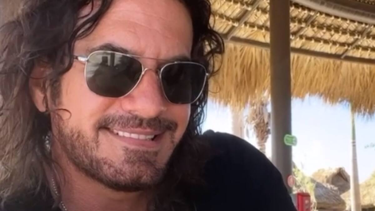 Mario Cimarro celebra su cumpleaños con importante revelación sobre su bebé