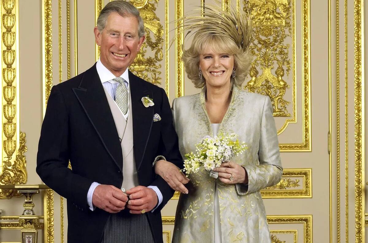 Boda del rey Carlos III con la reina Camila debió atrasarse por un motivo trascendente