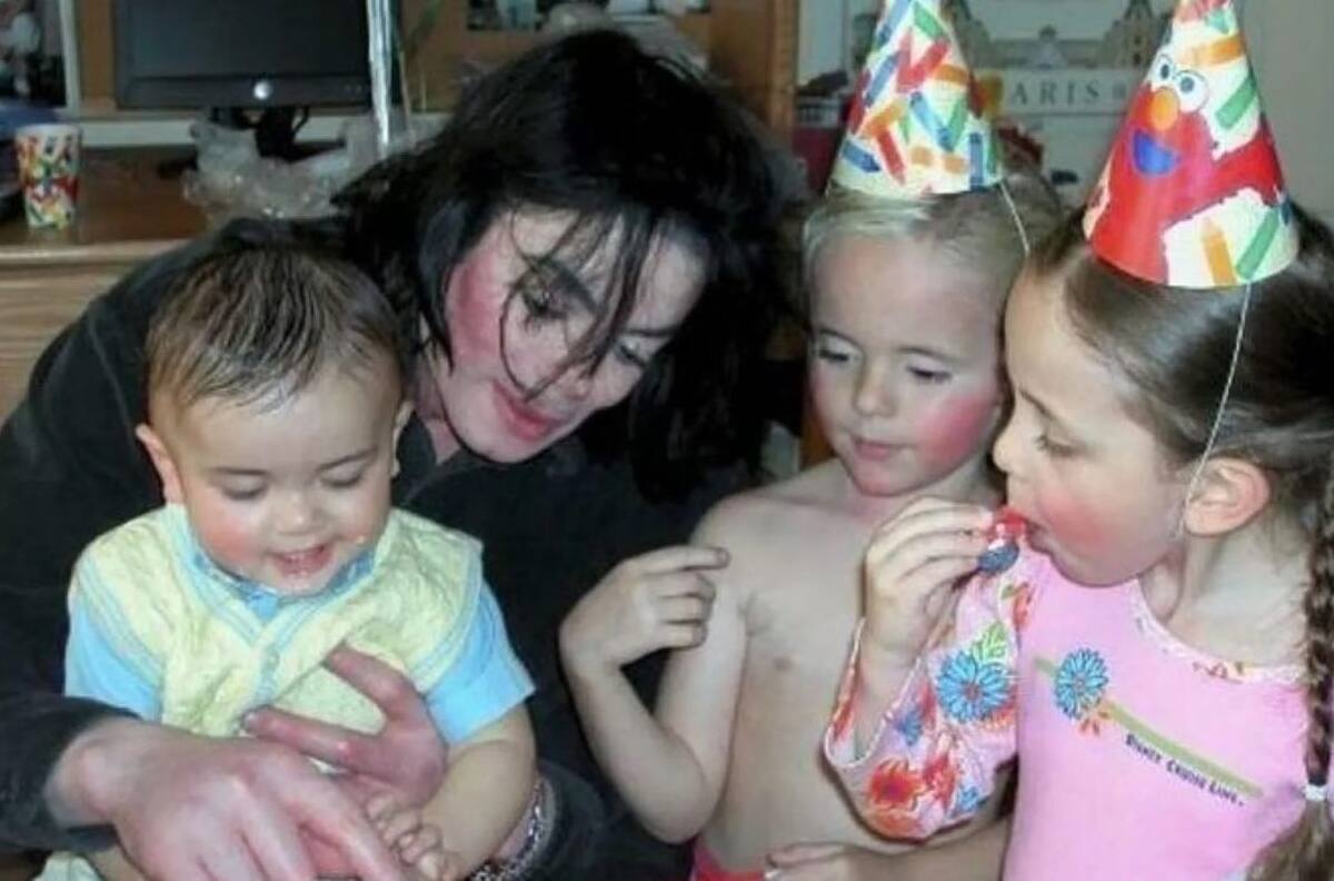 En el natalicio de Michael Jackson: ¡Así lucen sus tres hijos en la actualidad!
