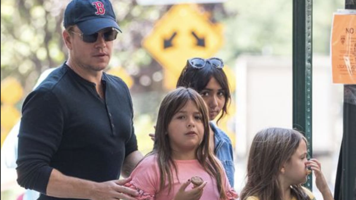 La rara aparición pública de las tres hijas adolescentes de Matt Damon