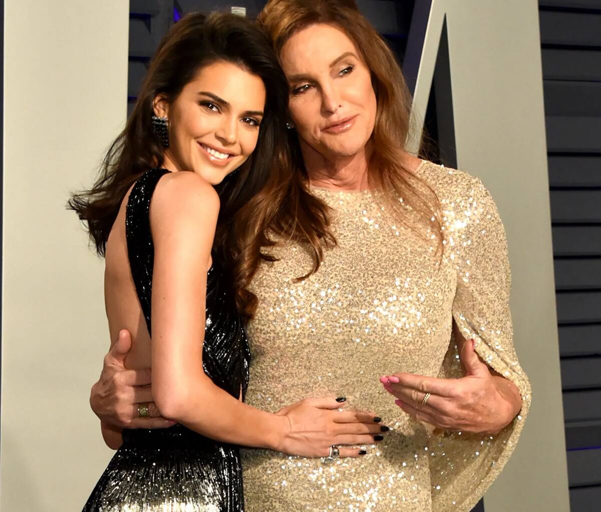 Así reaccionó Kendal Jenner al ver a su padre por primera vez usando ropa de mujer - Créditos: Instagram