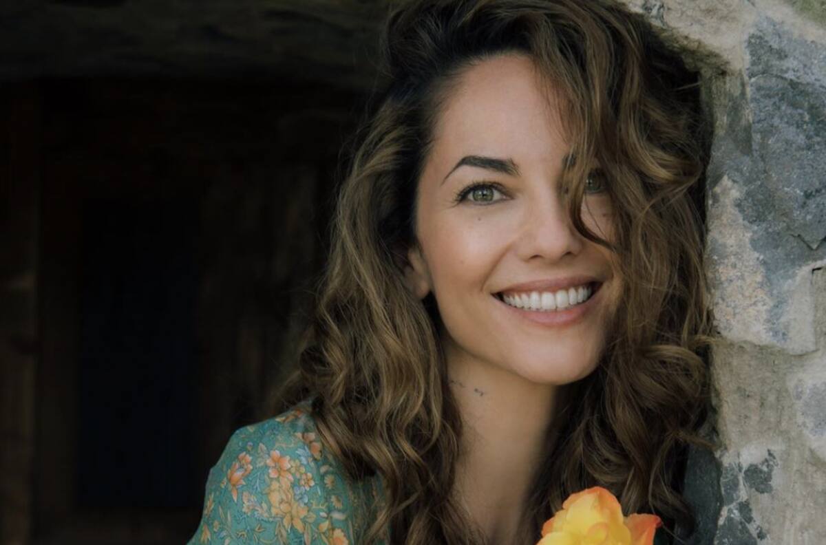 Bárbara Mori sorprende con radical cambio de look que la hace ver más joven que nunca