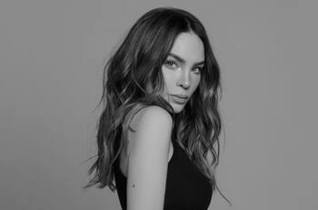 Así fue la reacción de Belinda cuando vio un video para adultos durante un programa en vivo