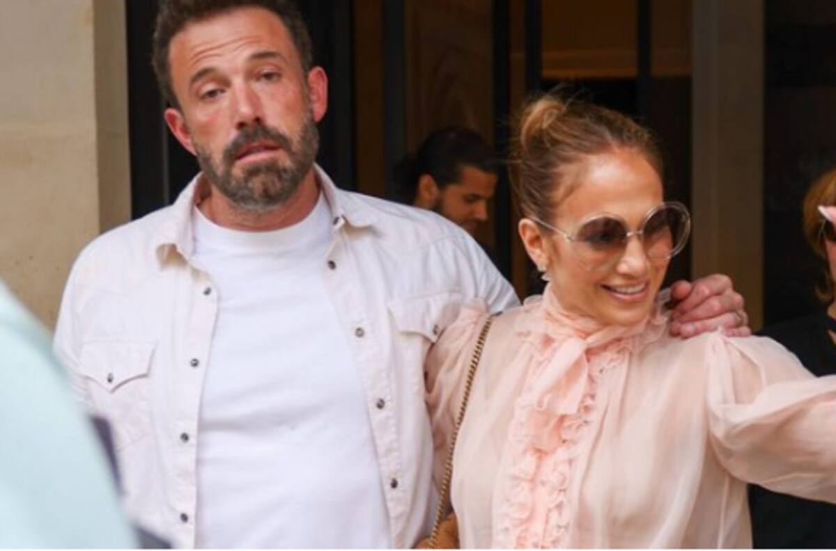 Ben Affleck se va con Matt Damon en su primera salida como hombre casado