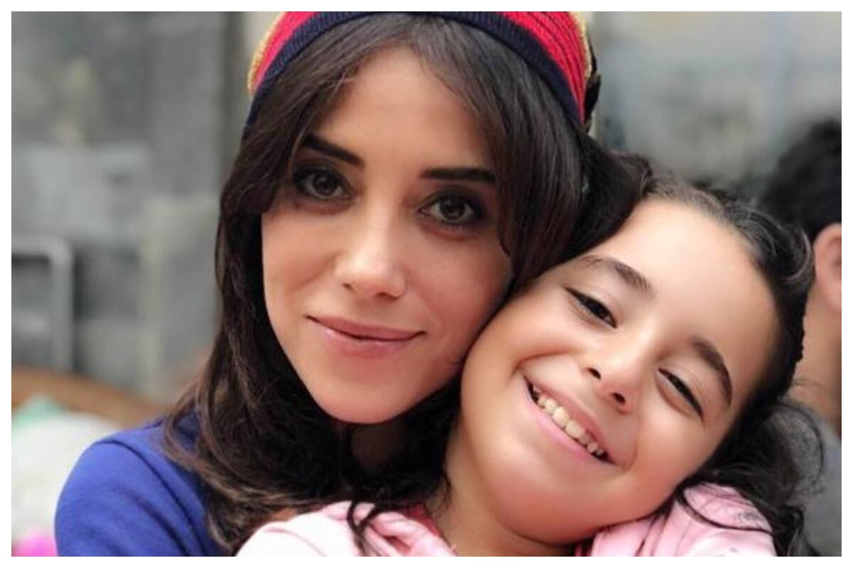 La pequeña Beren Gökyildiz y Cansu Dere iniciaron la serie Madre un vínculo dramático que traspasó la pantalla.