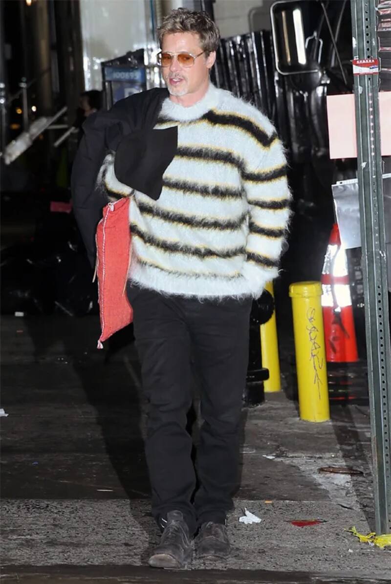 Brad Pitt sorprende que su nuevo estilo más juvenil y arriesgado - Créditos: Instagram