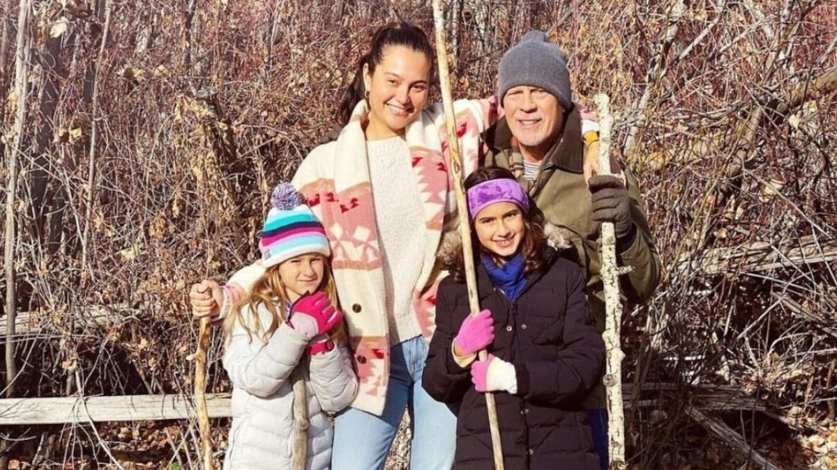 Bruce Willis aparece al lado de su hija menor con un esperanzador mensaje sobre su salud