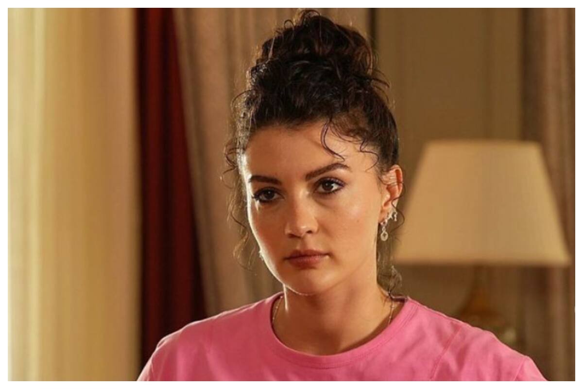 La actriz será nuevamente protagonista de una serie donde se mezclan el romance, la intriga y el humor. "Ruhun Duymaz", el nombre de la serie, aún no tiene traducción oficial para su venta a España o Latinoamérica.