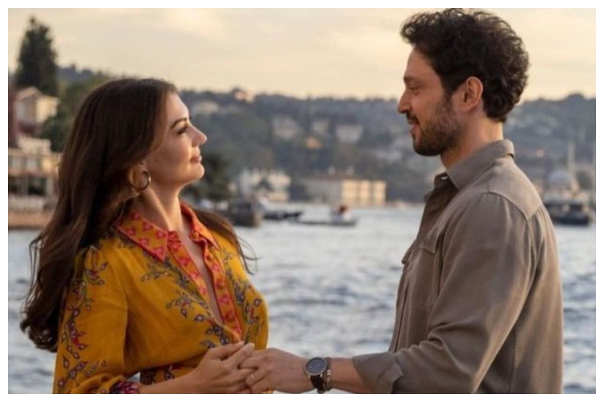Burcu Özberk y Murat Boz protagonizaron "Sueño contigo", una interesante película romántica que se emite en Amazon Prime.