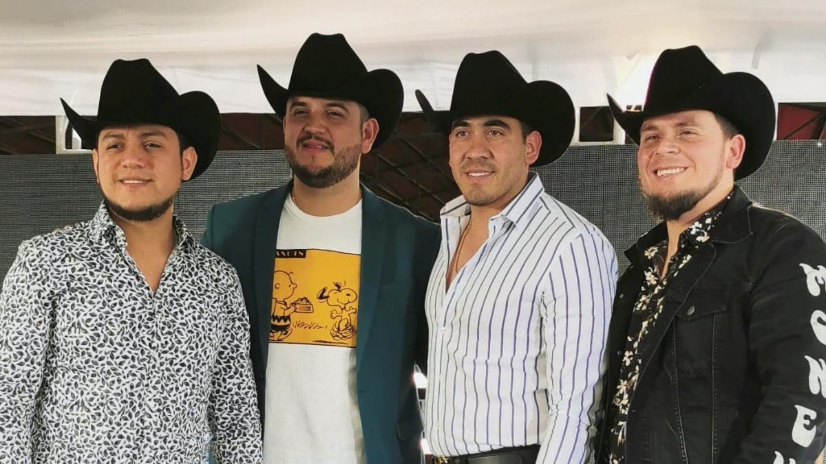 Calibre 50 busca cantante tras salida de Edén Muñoz y lo hacen con insólita convocatoria