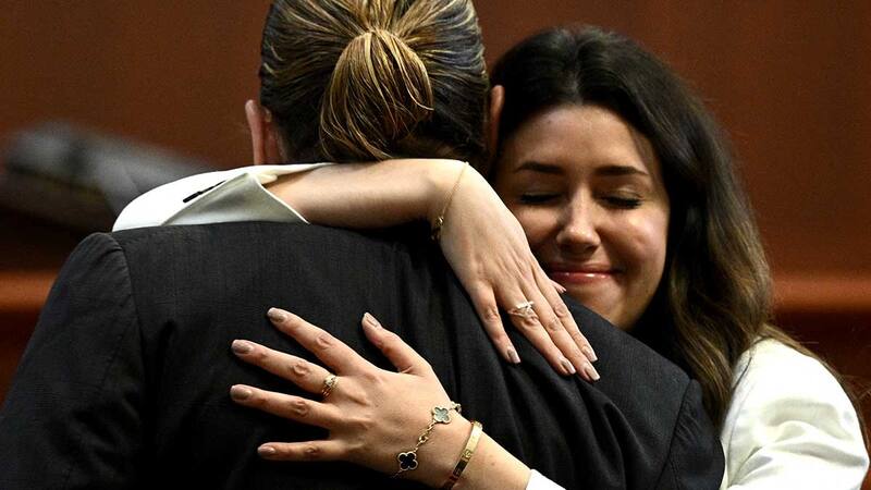 Camille se convirtió en socia del buffete donde trabaja. - Créditos: Twitter