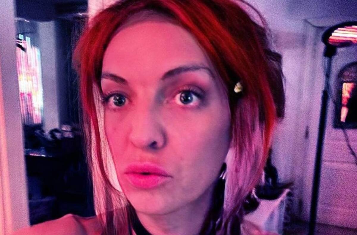 Camilo Blanes sigue con su transformación y cambia el aspecto de su cuerpo por uno más femenino