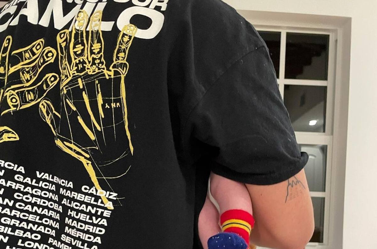 Evaluna muestra imágenes inéditas de Índigo con Camilo y fans se derriten