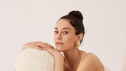 Famosa actriz de series turcas causa preocupación al no aparecer en programa solidario