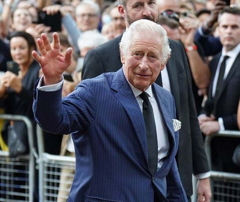 Carlos III les tenía una buena noticia a los británicos. - Créditos: Daily Mail