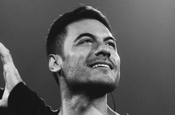 Historia de Hachiko se repite en familia de Carlos Rivera y causa tristeza en Internet