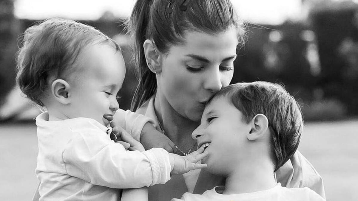 Carolina Cruz no puede evitar llorar por un nuevo diagnóstico médico de su bebé