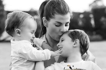 Carolina Cruz no puede evitar llorar por un nuevo diagnóstico médico de su bebé