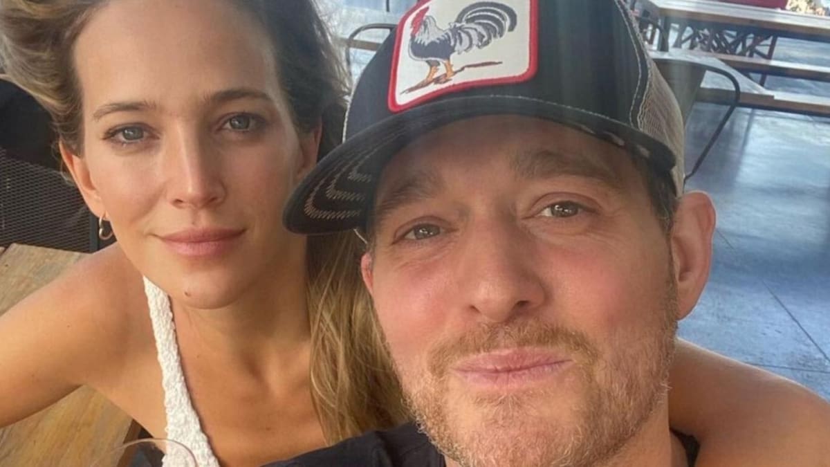 Michael Bublé bendice la foto de su esposa y su nueva hija