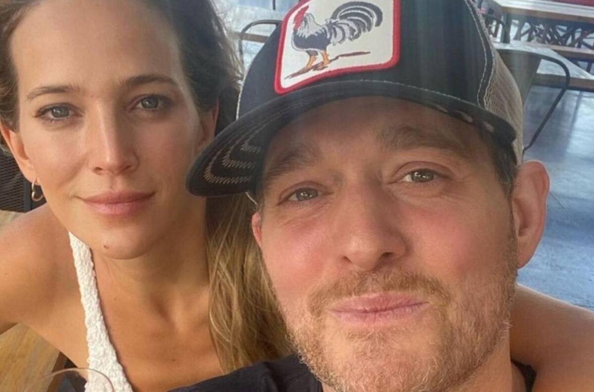Michael Bublé bendice la foto de su esposa y su nueva hija