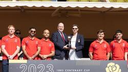 Princesa Charlene y Alberto de Mónaco se lanzan miradas cómplices durante evento deportivo