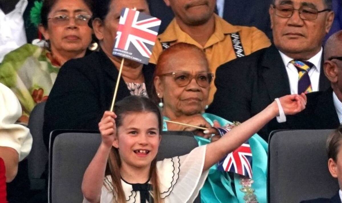 Charlotte se roba todas las miradas en el concierto de coronación al cantar junto a Katy Perry - Créditos: Instagram