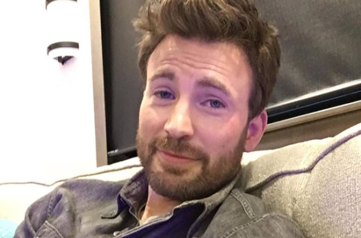 Las fotografías con que Chris Evans demostró que todos los días son el Día Internacional del Perro