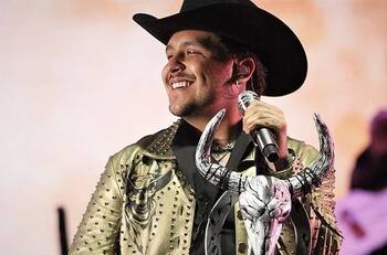 Christian Nodal: Así fue su infancia e inicios en la música