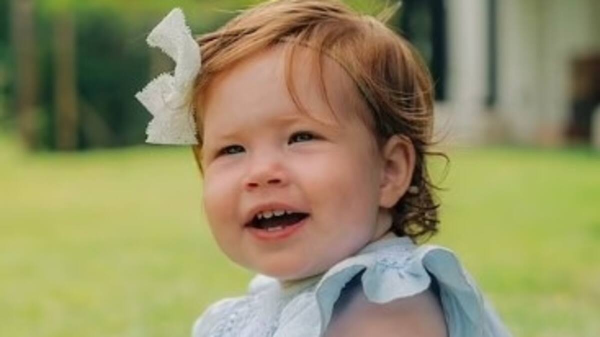 Lilibet tuvo un pastel de cumpleaños que contenía una planta medicinal