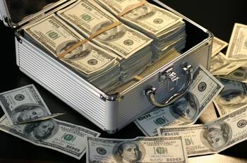 ¿Ahorro o gastos compulsivos? Así manejan sus ahorros cada signo del zodiaco