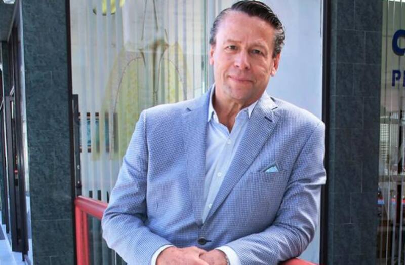 Conoce la lujosa mansión de Alfredo Adame: Jardín, alberga, escultura de mármol y más - Créditos: Instagram