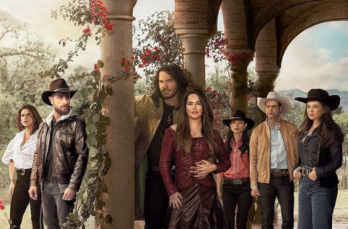 Mario Cimarro y Danna García presentan a sus hijos en 'Pasión de gavilanes 2'