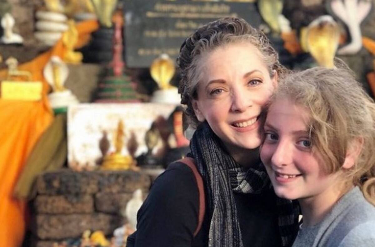 Constanza Creel, hija de Edith González, se maquilla al puro estilo de ‘Euphoria’