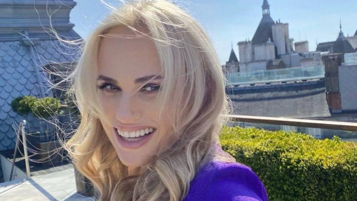 Actriz Rebel Wilson recibe castigo ejemplar de Disneyland tras infringir las normas