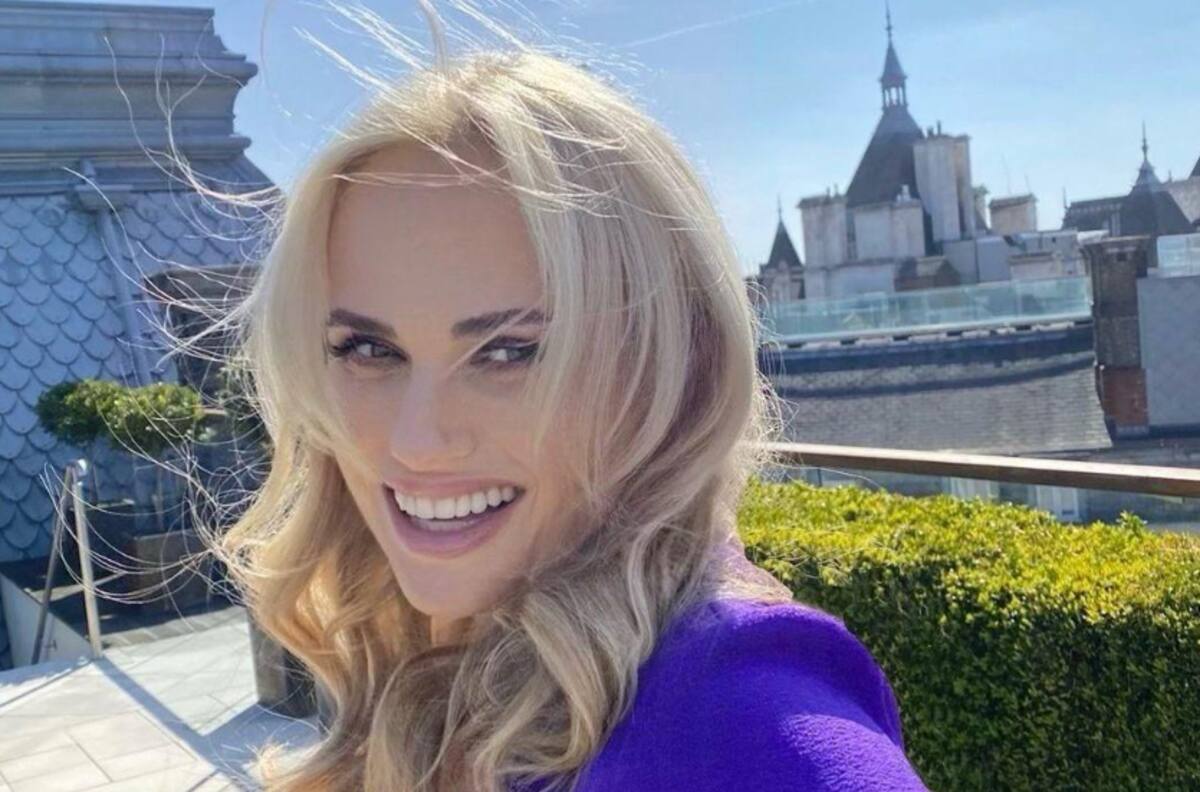 Actriz Rebel Wilson recibe castigo ejemplar de Disneyland tras infringir las normas