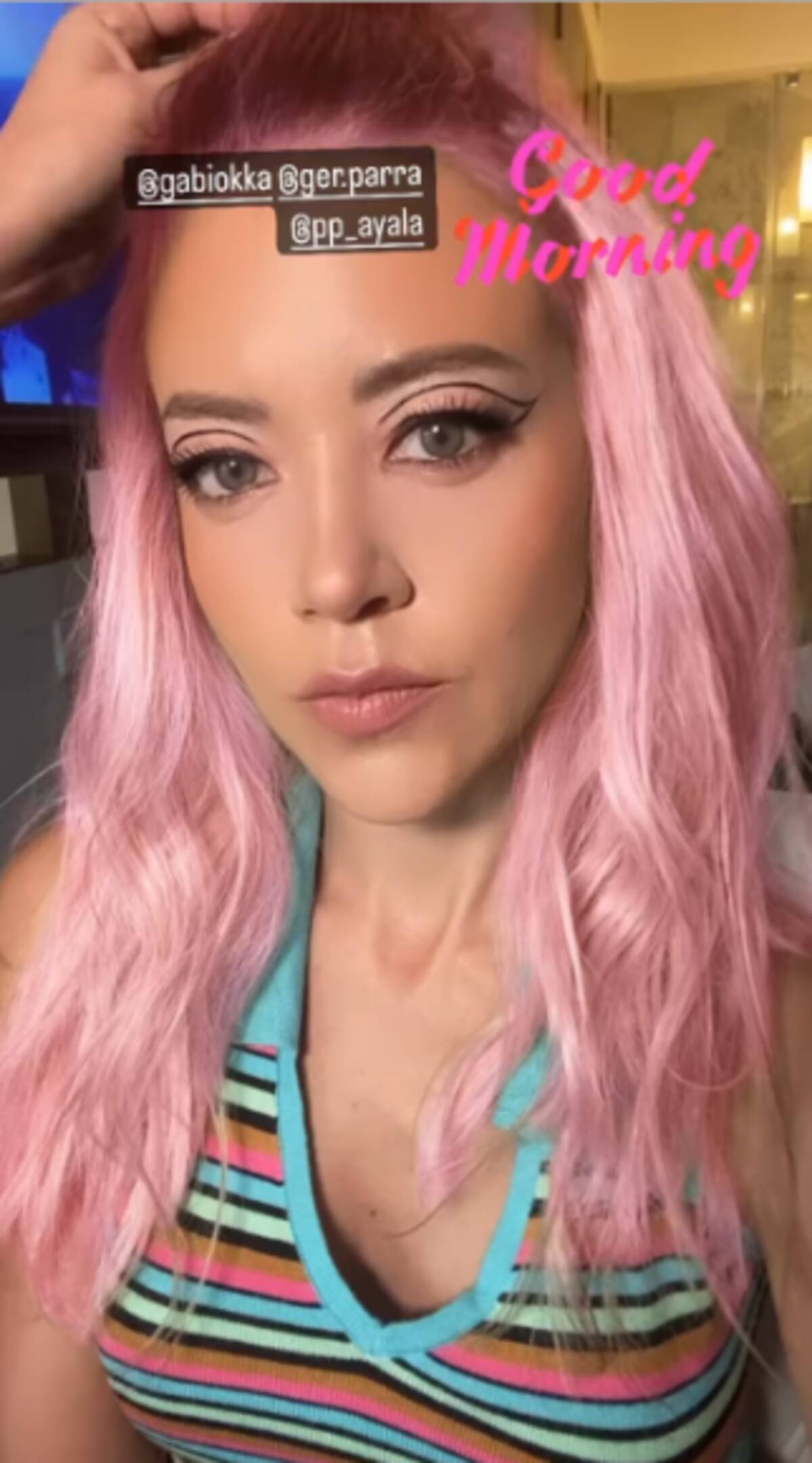 - Créditos: