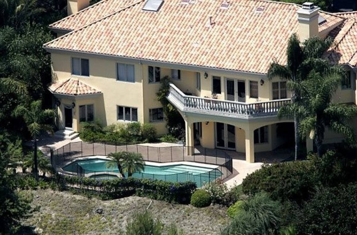 La inmensa fortuna y excentricidades con las crecerá el hijo de Paris Hilton