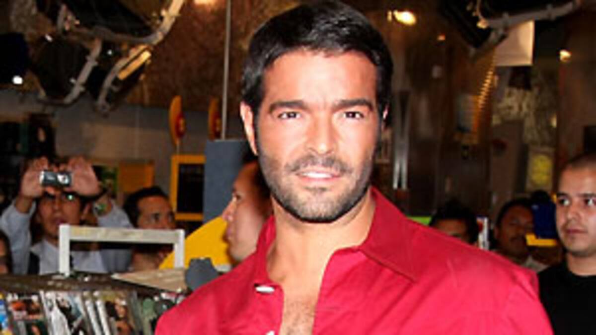 Pablo Montero no es hallado por la justicia luego de grave denuncia de dos mujeres