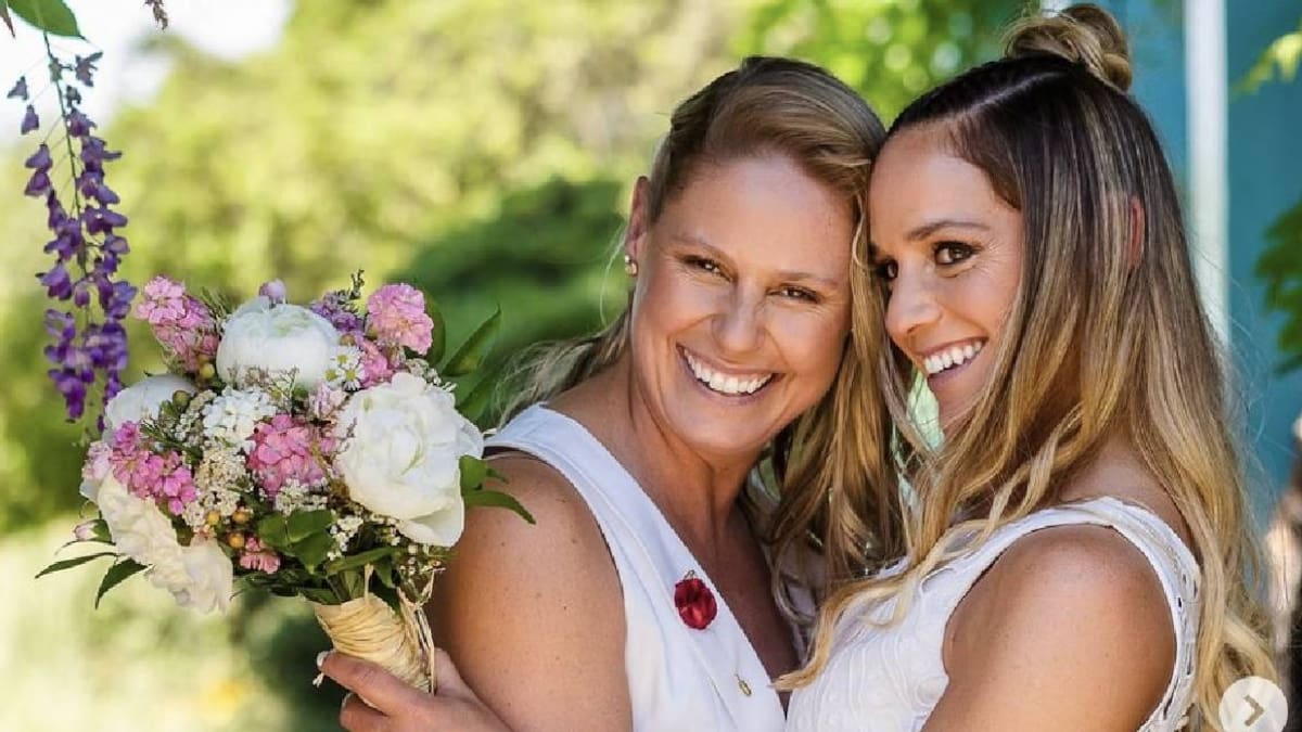 Así fue la romántica boda de la nieta de Don Francisco que el presentador defendió