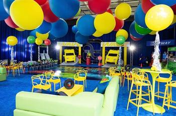 Cardi B realiza ostentoso primer cumpleaños a su hijo Wave