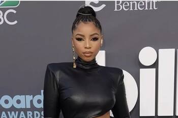 Kylie Jenner y Stormi roban cámaras en la alfombra de los Billboard Music Awards